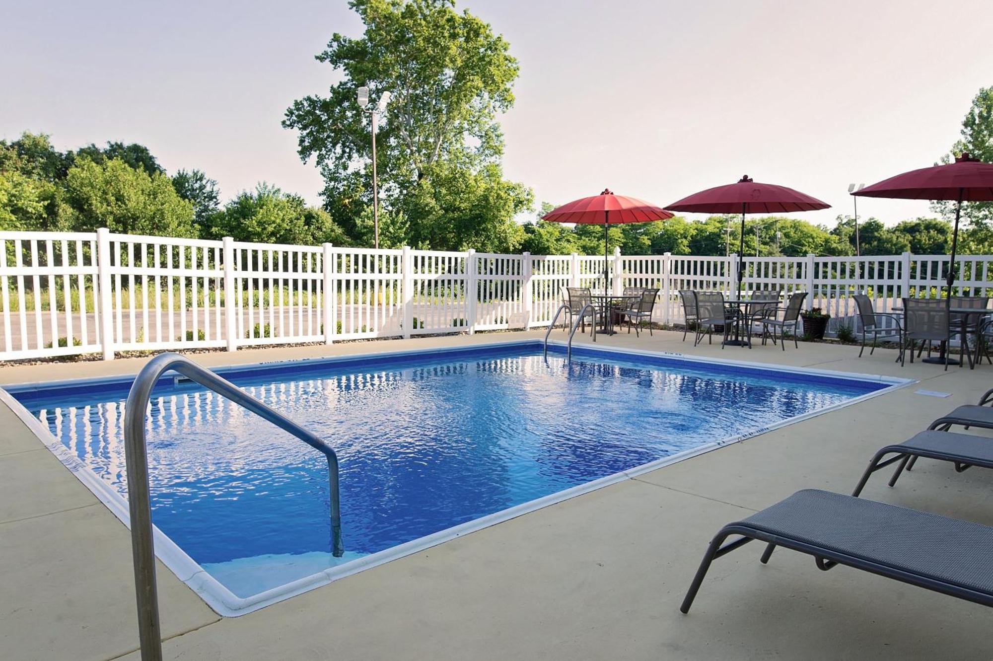 Red Roof Inn Georgetown, In - Louisville West Экстерьер фото